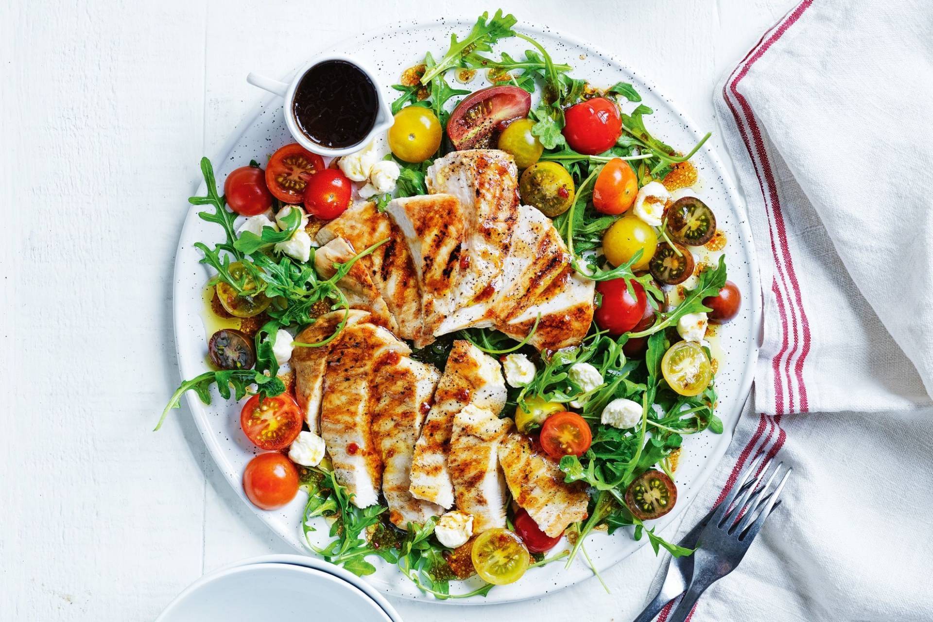 MJ Grilled Chicken Salad