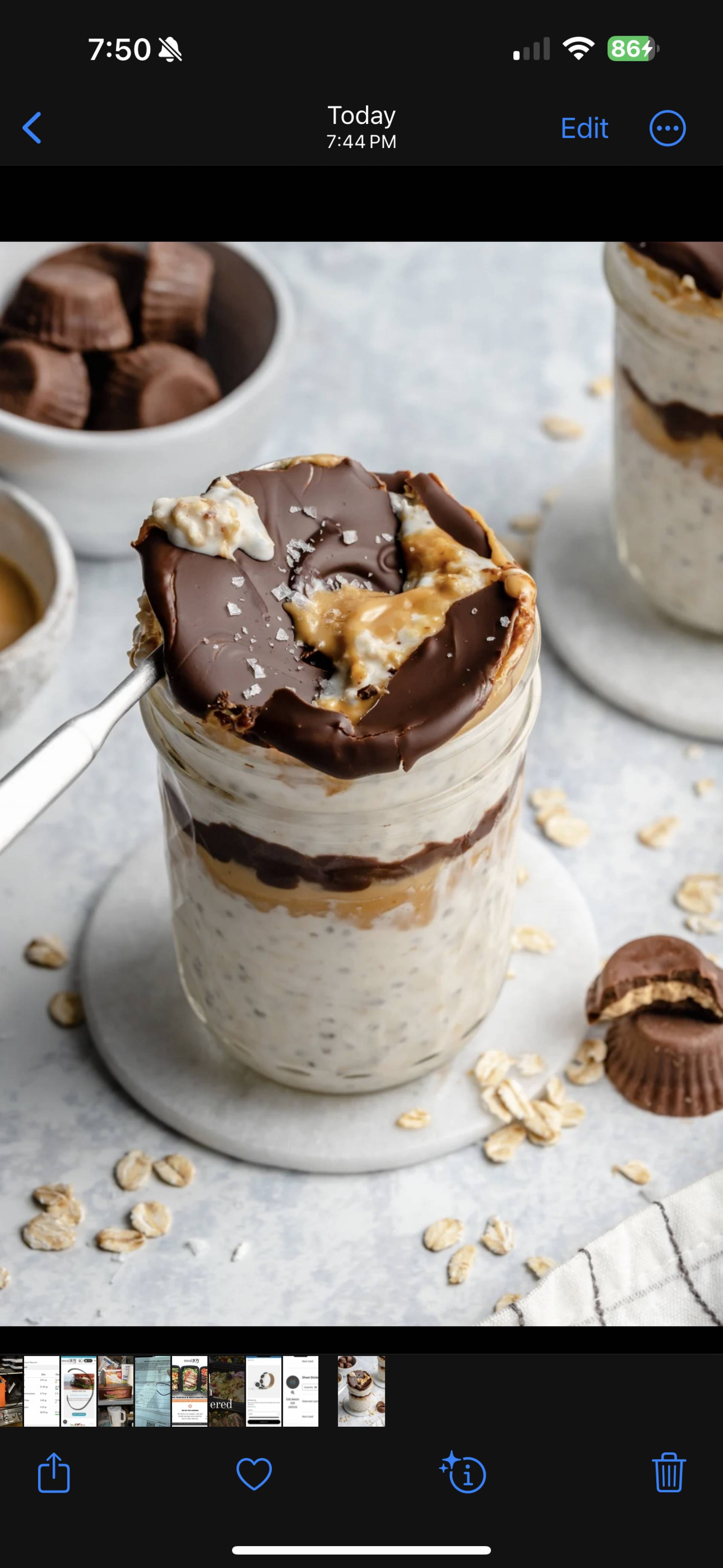 Peanut Butter Cup Overnight Oats