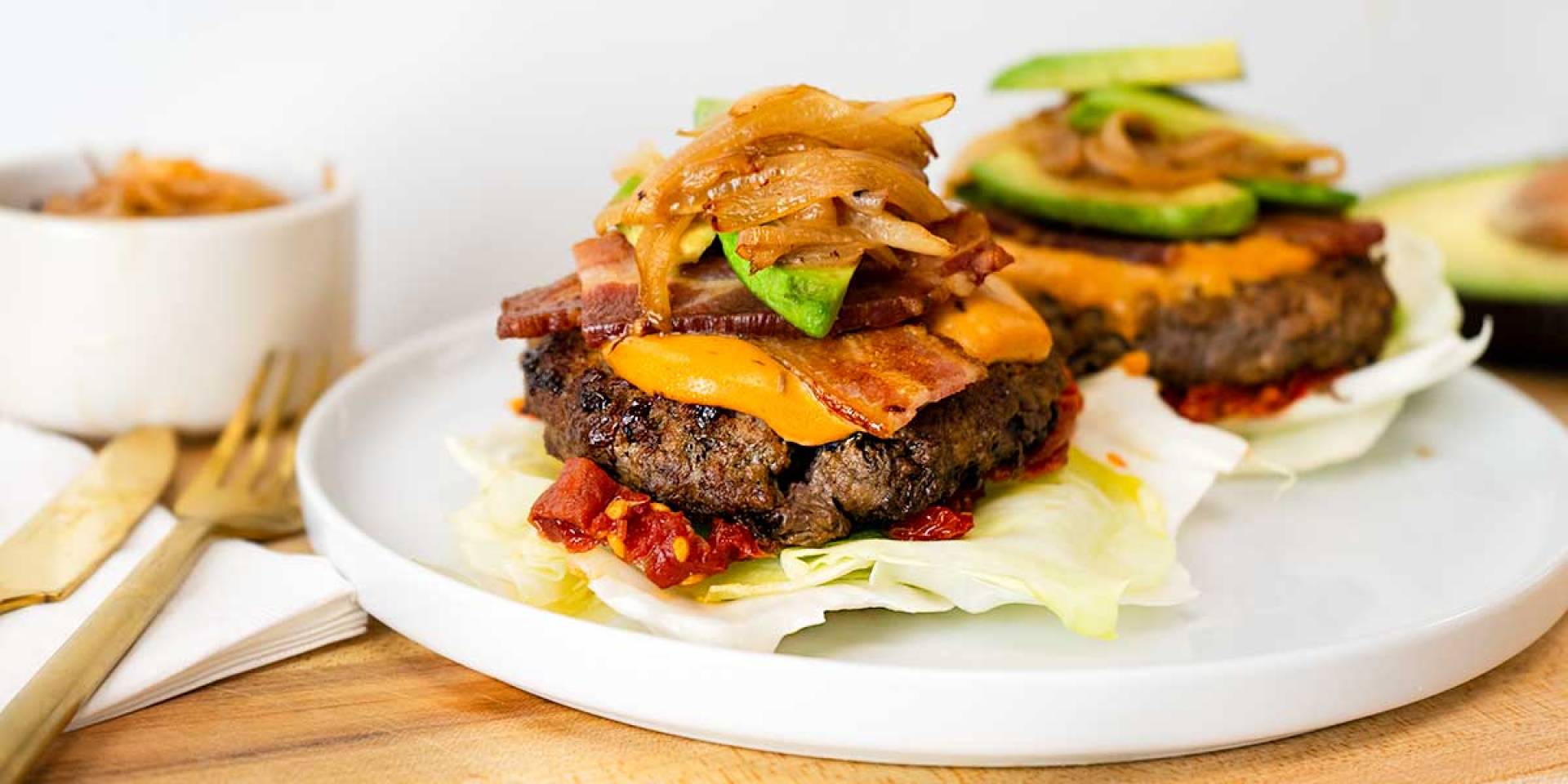 Grass-Fed Bbq Cheddar Bacon Burger