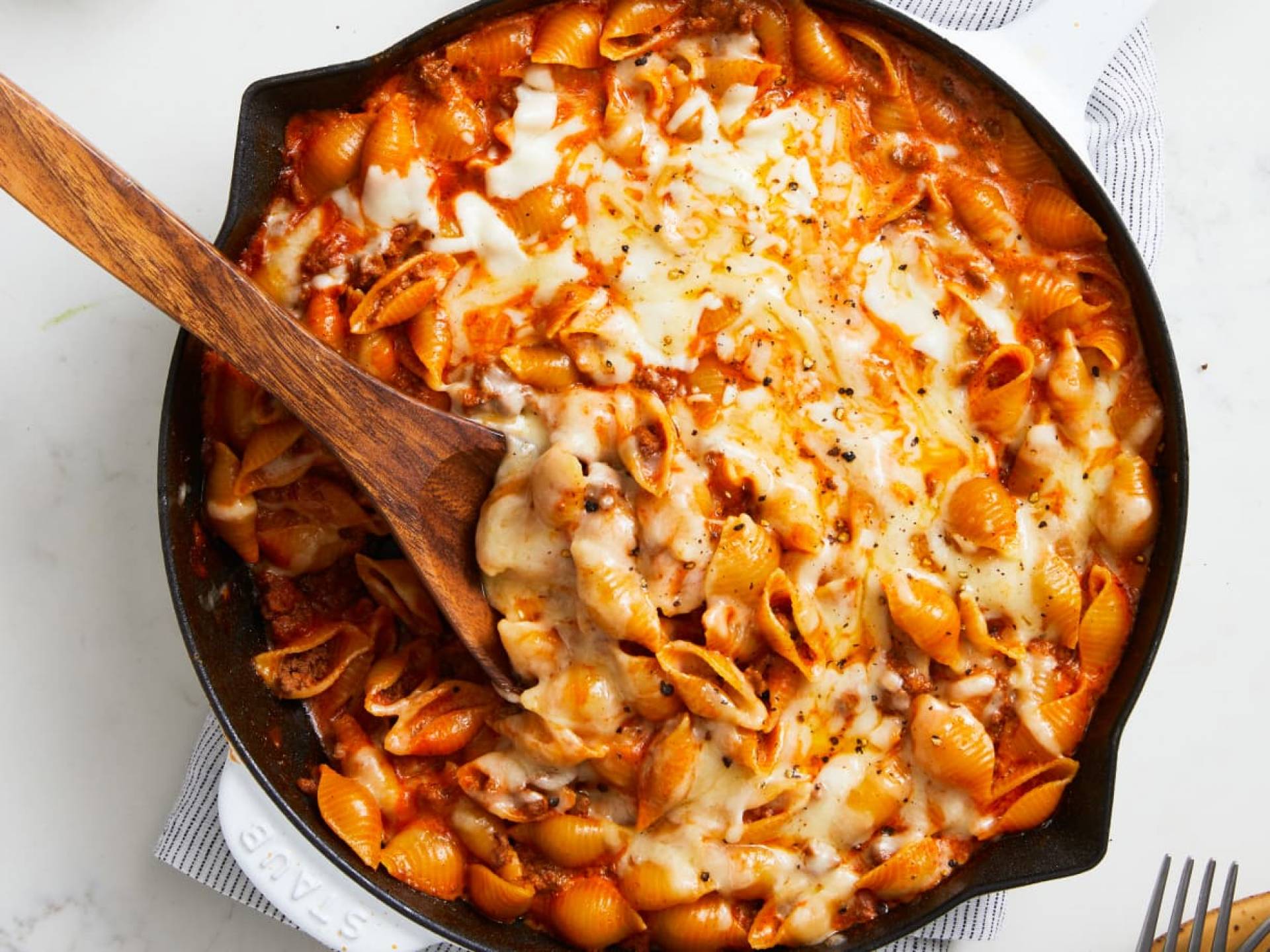 Cheesy Beef & Shells